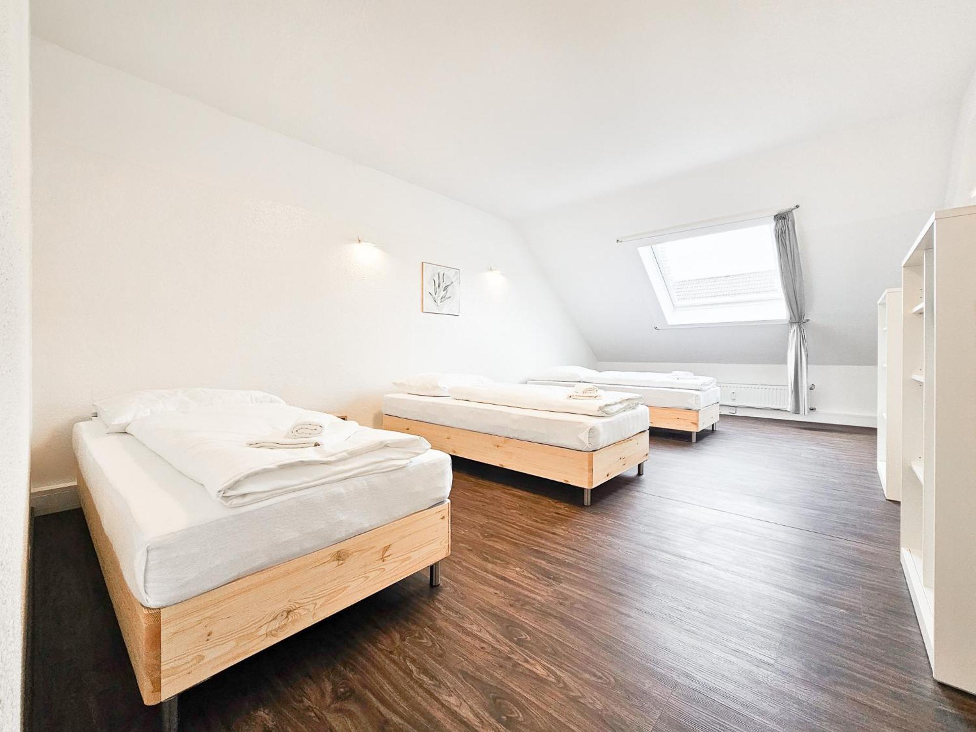 Raj Living - City Center Apartments With 5 Rooms - 10 Min Messe Dus Düsseldorf Zewnętrze zdjęcie