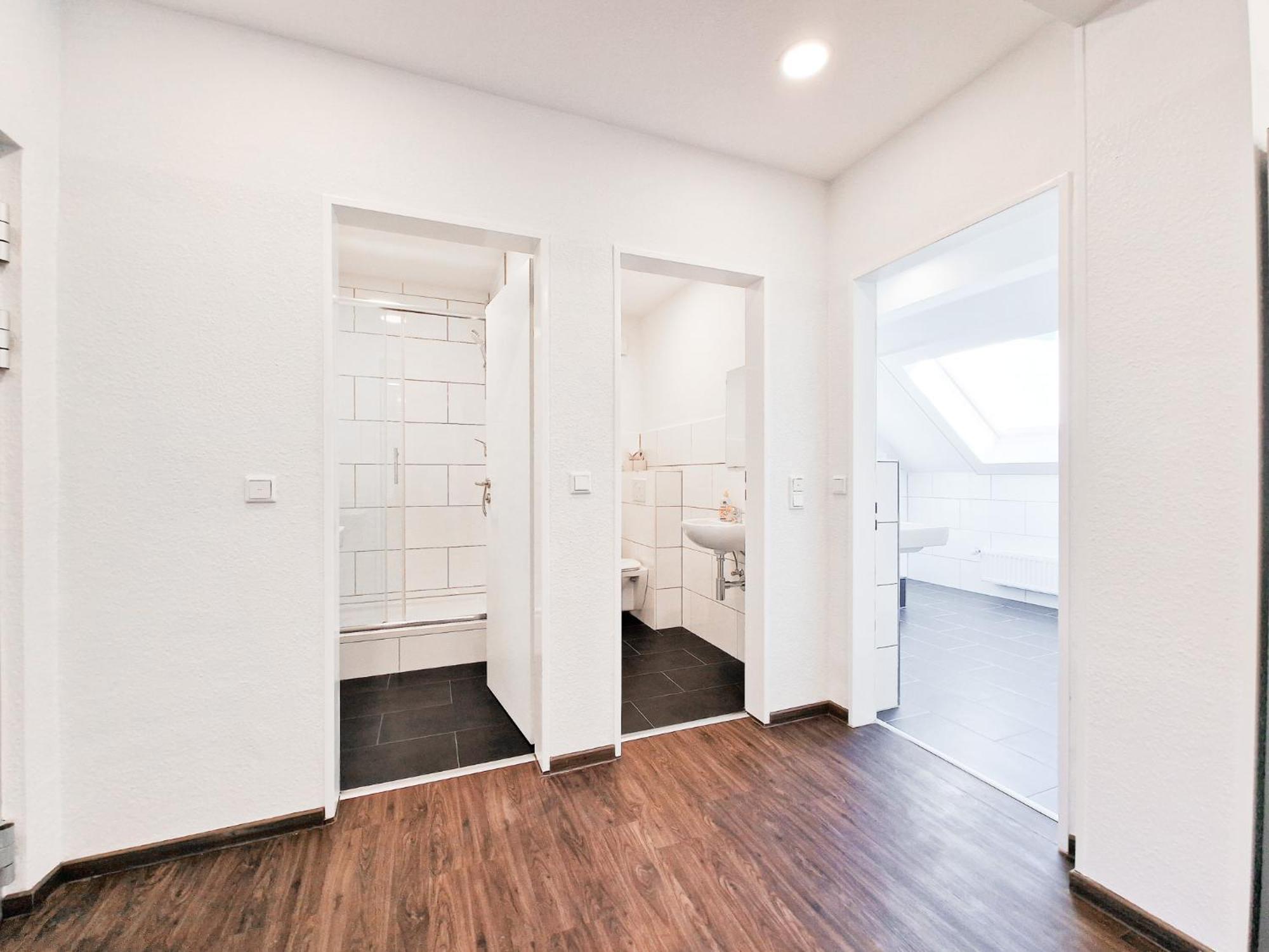 Raj Living - City Center Apartments With 5 Rooms - 10 Min Messe Dus Düsseldorf Zewnętrze zdjęcie