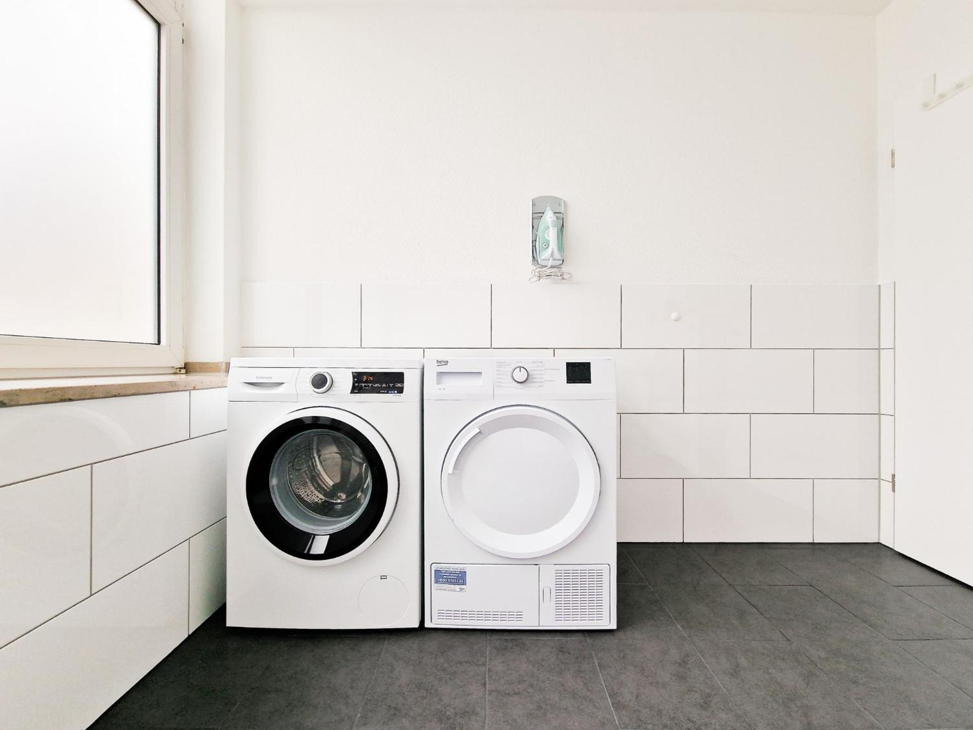 Raj Living - City Center Apartments With 5 Rooms - 10 Min Messe Dus Düsseldorf Zewnętrze zdjęcie