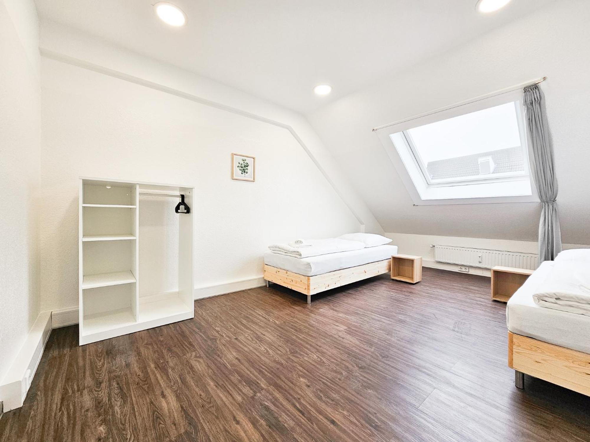 Raj Living - City Center Apartments With 5 Rooms - 10 Min Messe Dus Düsseldorf Zewnętrze zdjęcie